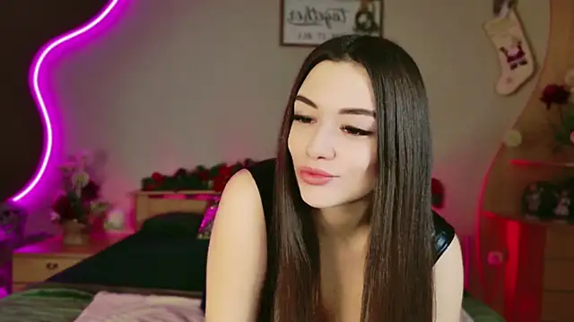 Snapshot of Alisha_Shy chatting on 12/29/24, 10:25 Alisha Shy online show from 12/29/24, 10:25