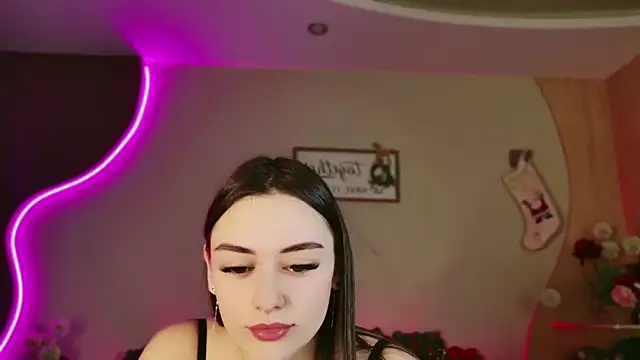 Snapshot of Alisha_Shy chatting on 01/17/25, 10:12 Alisha Shy online show from 01/17/25, 10:12