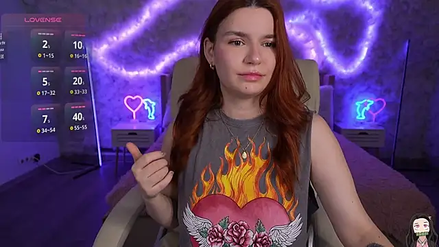 RedShinee online show from 03/11/25, 07:15