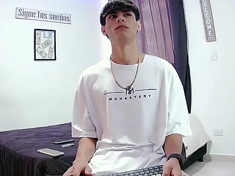 harrytomson 1 online show from 11/17/25, 06:35