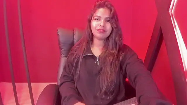 zoe roux21 online show from 02/24/25, 07:52