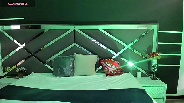 SexyNaf online show from 10/08/25, 07:22