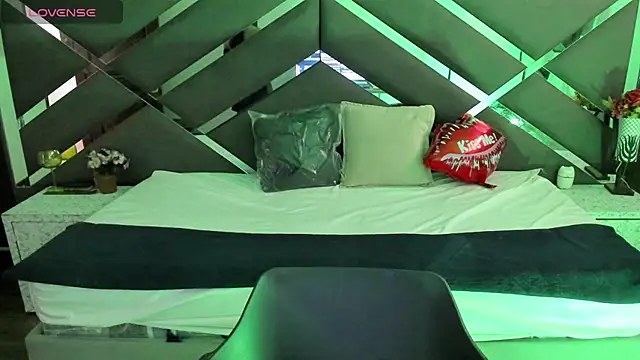 SexyNaf online show from 10/09/25, 07:23