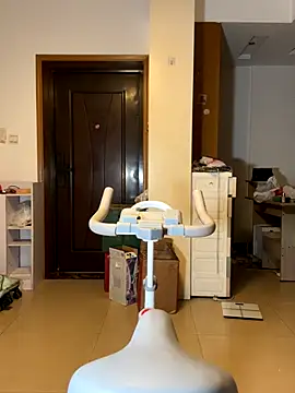 Tastemystrawberry online show from 10/18/25, 03:35