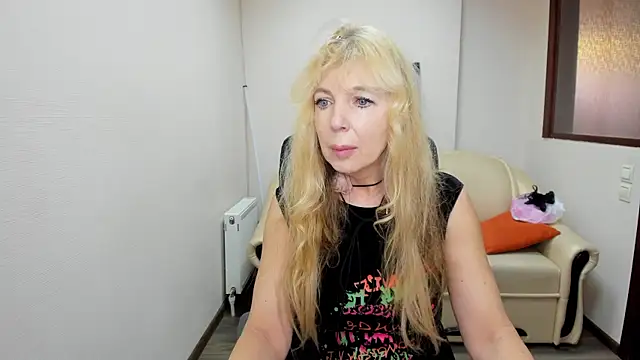 Snapshot of Anna_Diax chatting on 01/17/25, 12:52 Anna Diax online show from 01/17/25, 12:52