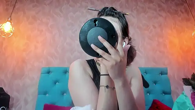 AnnieSoul online show from 10/23/25, 06:28