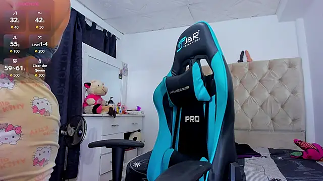 lulu ferrer online show from 11/01/25, 01:35