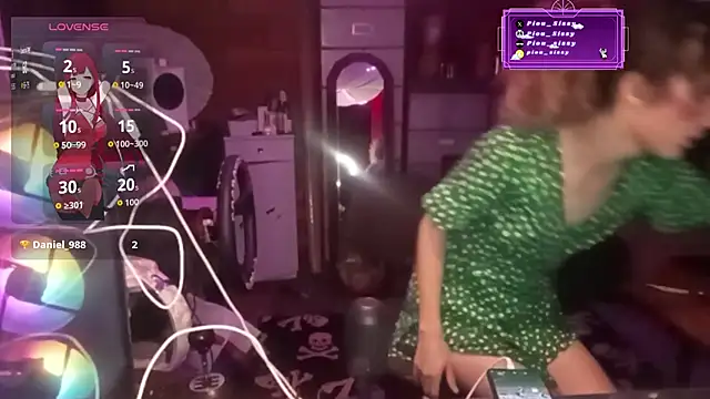 Snapshot of piou-sissy chatting on 10/14/25, 07:58 piou-sissy online show from 10/14/25, 07:58