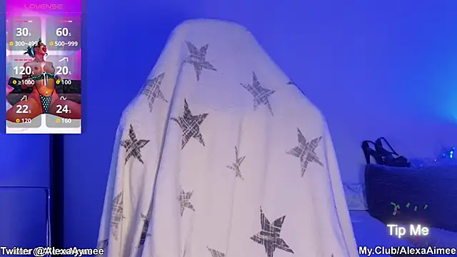 AlexaAimee online show from 11/11/25, 12:21