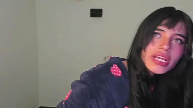 Snapshot of CelesteXCute chatting on 02/05/25, 03:13 CelesteXCute online show from 02/05/25, 03:13