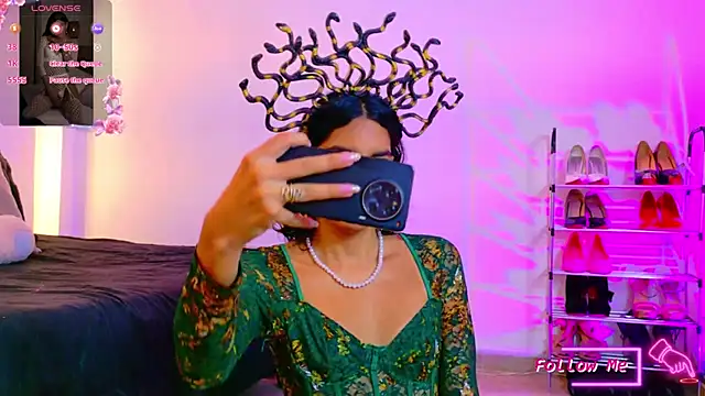 CampbelGinger online show from 10/27/25, 01:53