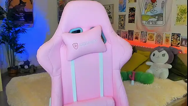 Sunny Elly online show from 01/27/25, 09:23