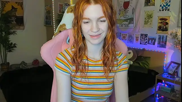 Sunny Elly online show from 03/21/25, 08:39