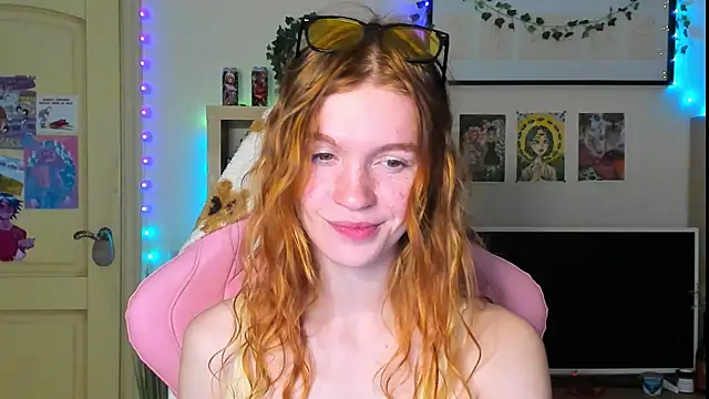 Sunny Elly online show from 10/10/25, 08:57