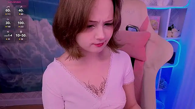 Mary uw online show from 11/05/25, 03:28