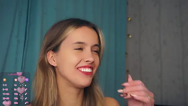 Snapshot of FannyHewson chatting on 10/24/25, 07:54 FannyHewson online show from 10/24/25, 07:54