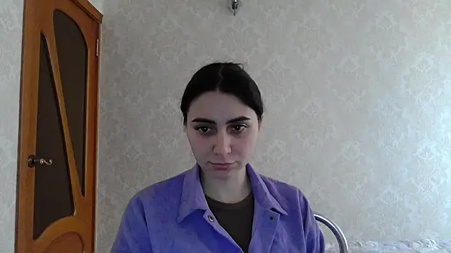 Snapshot of Kashtanka_ chatting on 02/05/25, 08:00 Kashtanka online show from 02/05/25, 08:00