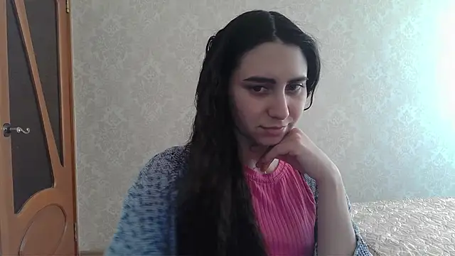 Snapshot of Kashtanka_ chatting on 02/14/25, 06:23 Kashtanka online show from 02/14/25, 06:23