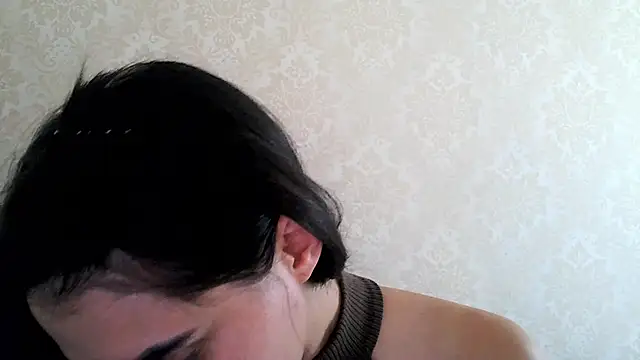 Snapshot of Kashtanka_ chatting on 09/15/25, 11:32 Kashtanka online show from 09/15/25, 11:32