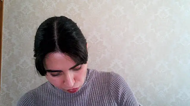 Snapshot of Kashtanka_ chatting on 10/21/25, 11:00 Kashtanka online show from 10/21/25, 11:00