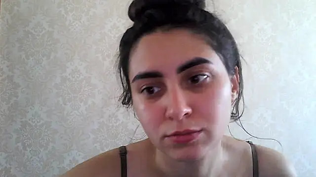 Snapshot of Kashtanka_ chatting on 10/26/25, 07:36 Kashtanka online show from 10/26/25, 07:36