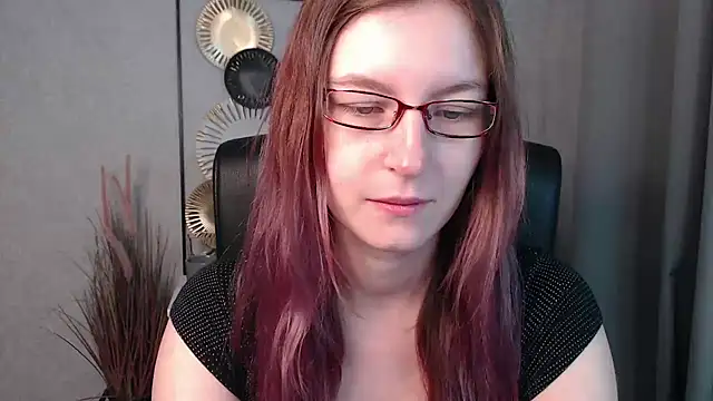 emmaxDelight online show from 12/03/24, 06:26