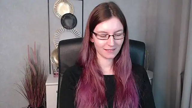 emmaxDelight online show from 12/03/24, 10:17