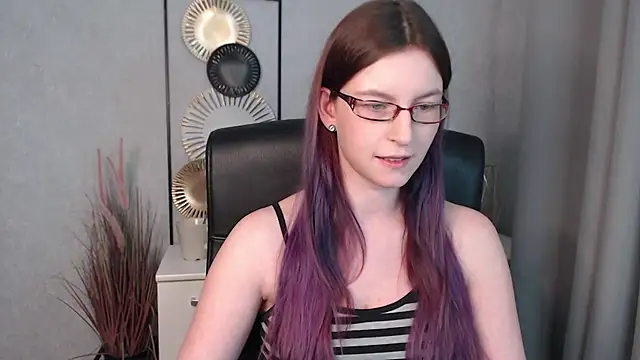 emmaxDelight online show from 12/07/24, 02:35