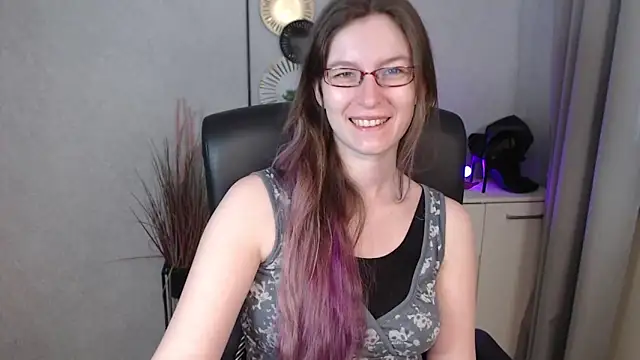 emmaxDelight online show from 09/24/25, 06:17