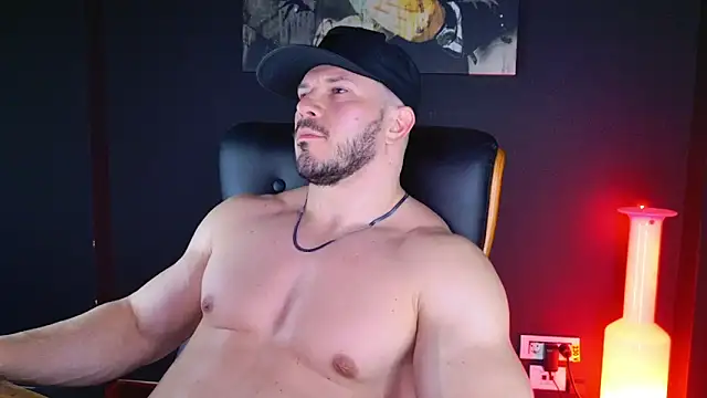 Snapshot of AngeloEric chatting on 12/06/24, 03:33 AngeloEric online show from 12/06/24, 03:33