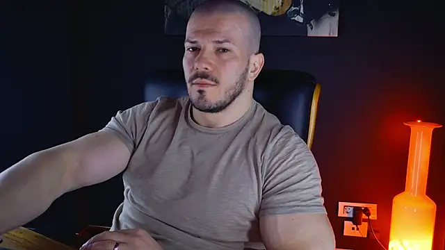 Snapshot of AngeloEric chatting on 01/23/25, 05:56 AngeloEric online show from 01/23/25, 05:56