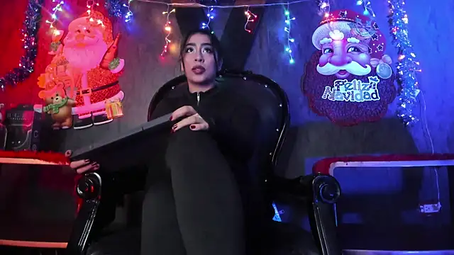 Carolina Arias online show from 12/10/24, 08:27