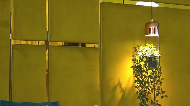 Snapshot of NattyDevon chatting on 10/13/25, 05:40 NattyDevon online show from 10/13/25, 05:40