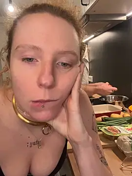 alt cutie online show from 11/03/25, 06:31