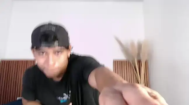 Snapshot of zander_2120 chatting on 01/22/25, 01:00 zander 2120 online show from 01/22/25, 01:00