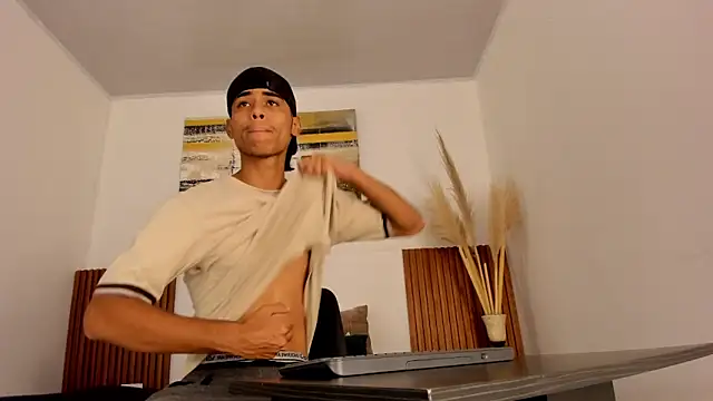 zander 2120 online show from 11/13/25, 01:21