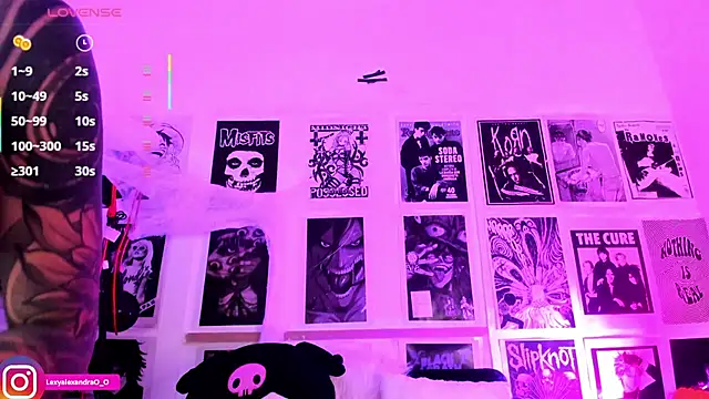 Snapshot of Lexyjoycce chatting on 10/28/25, 09:06 Lexyjoycce online show from 10/28/25, 09:06