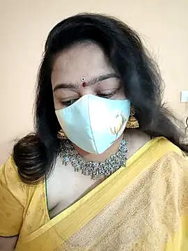 Snapshot of neelu-hoty chatting on 12/22/24, 09:11 neelu-hoty online show from 12/22/24, 09:11