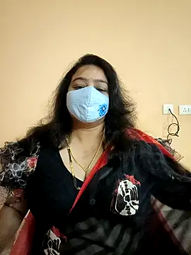 Snapshot of neelu-hoty chatting on 12/24/24, 08:44 neelu-hoty online show from 12/24/24, 08:44