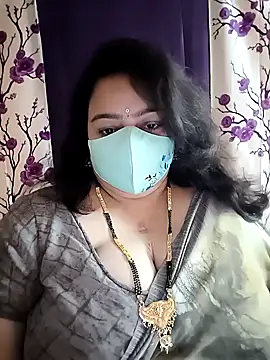 Snapshot of neelu-hoty chatting on 01/04/25, 04:55 neelu-hoty online show from 01/04/25, 04:55