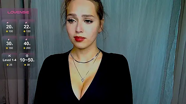 YaraKroft  online show from 01/21/25, 11:24