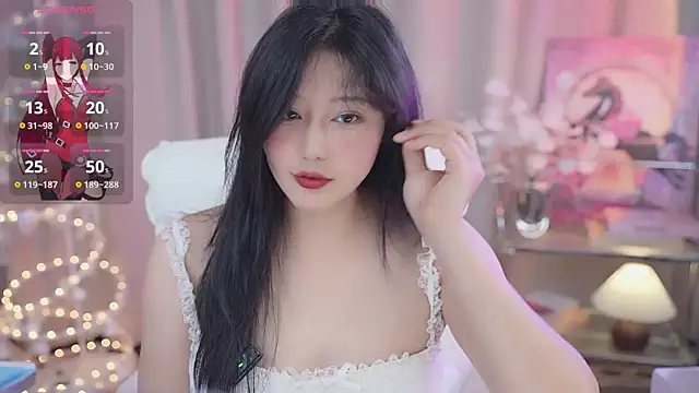 Snapshot of YINGTao-168 chatting on 09/24/25, 01:09 YINGTao-168 online show from 09/24/25, 01:09