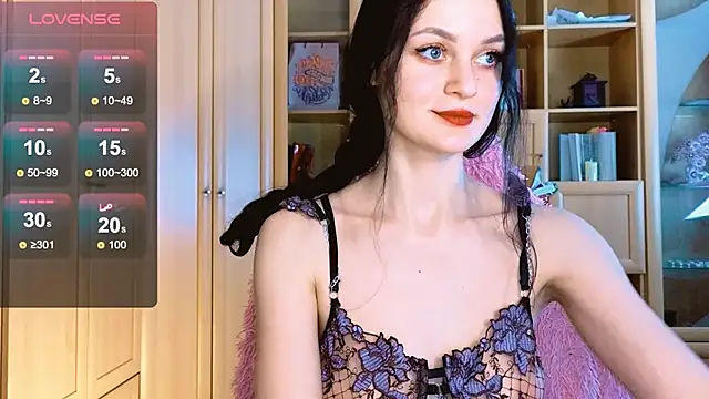 Snapshot of Elfanna chatting on 02/20/25, 07:12 Elfanna online show from 02/20/25, 07:12