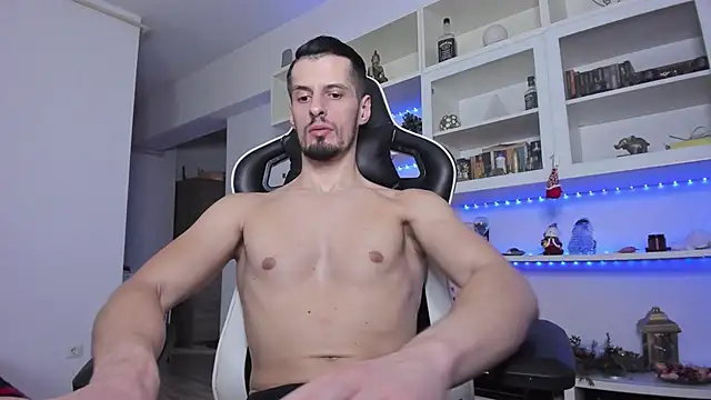 Snapshot of ToddClaytonn chatting on 01/02/25, 01:38 ToddClaytonn online show from 01/02/25, 01:38