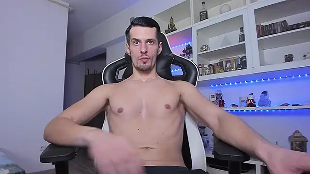 Snapshot of ToddClaytonn chatting on 01/10/25, 01:21 ToddClaytonn online show from 01/10/25, 01:21