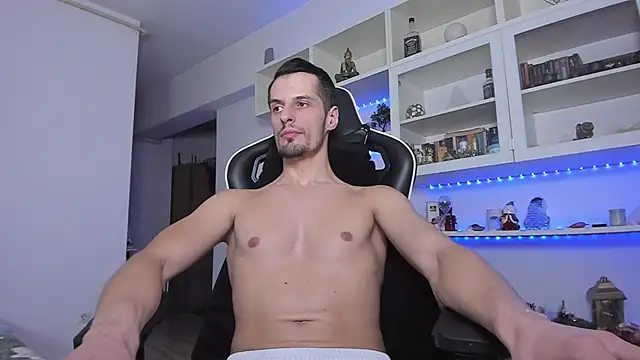 Snapshot of ToddClaytonn chatting on 01/16/25, 05:32 ToddClaytonn online show from 01/16/25, 05:32