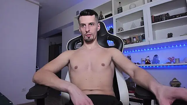 Snapshot of ToddClaytonn chatting on 02/02/25, 01:30 ToddClaytonn online show from 02/02/25, 01:30