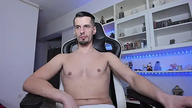 Snapshot of ToddClaytonn chatting on 02/07/25, 10:41 ToddClaytonn online show from 02/07/25, 10:41