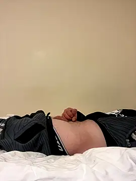 Snapshot of paul_daniel chatting on 10/26/25, 04:13 paul daniel online show from 10/26/25, 04:13