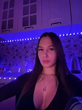 EricaWalls online show from 12/12/24, 12:05